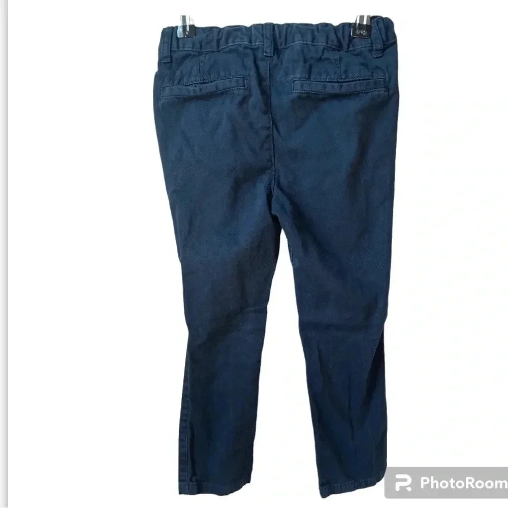 The Children’s Place 5T navy blue pants with adjustable waistband.